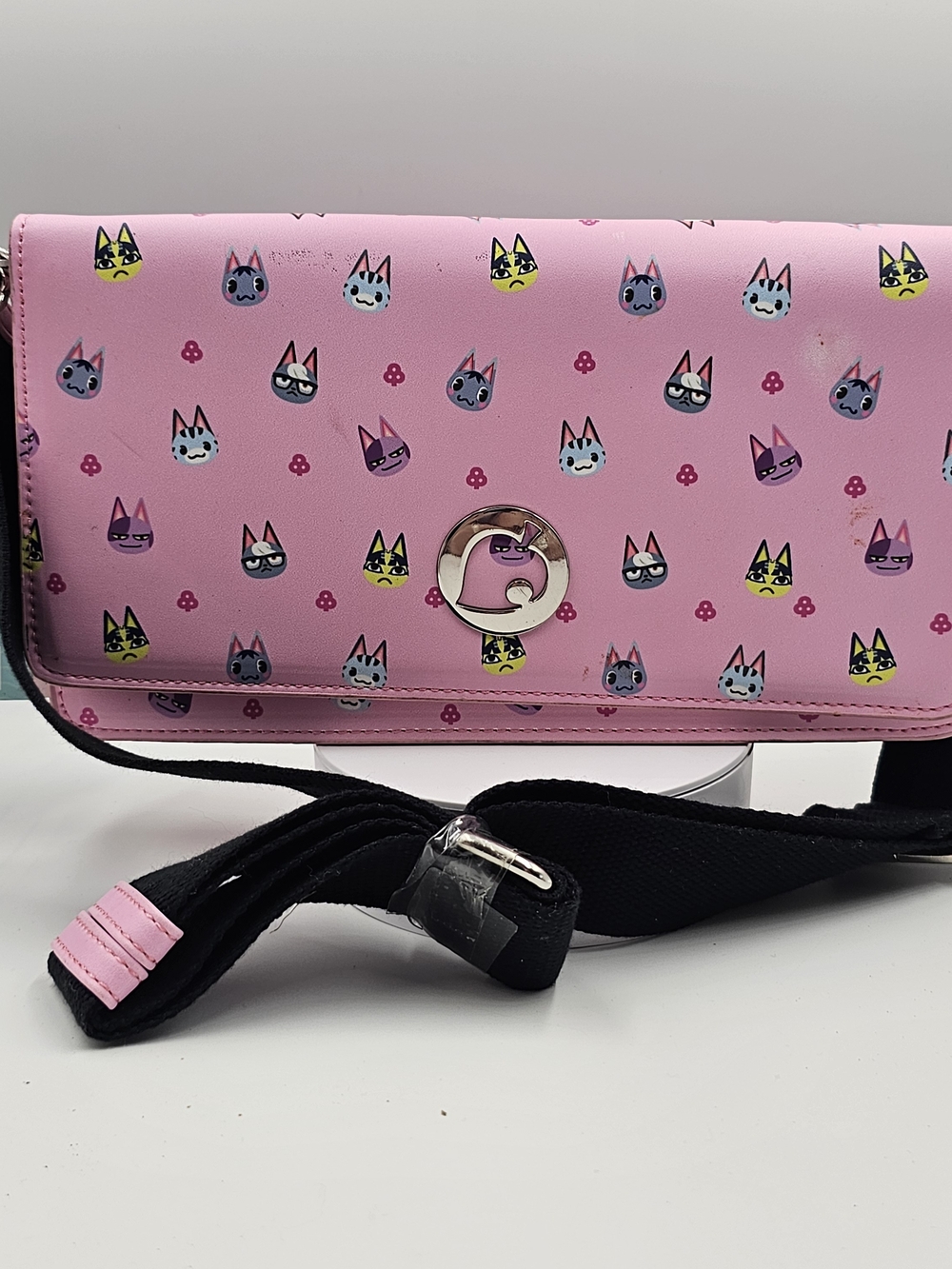 NWT Nintendo Switch Animal Crossing Sling Bag